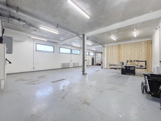 Location   local commercial 1 pieces, 150m2 habitables, a 